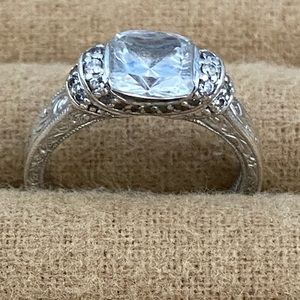 Tacori Diamonique Sterling Cushion Cut Ring Surrounded by Chips Size 8
